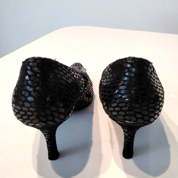 Alfani black heels with buckle detail, size 7M - Picture 7 of 14